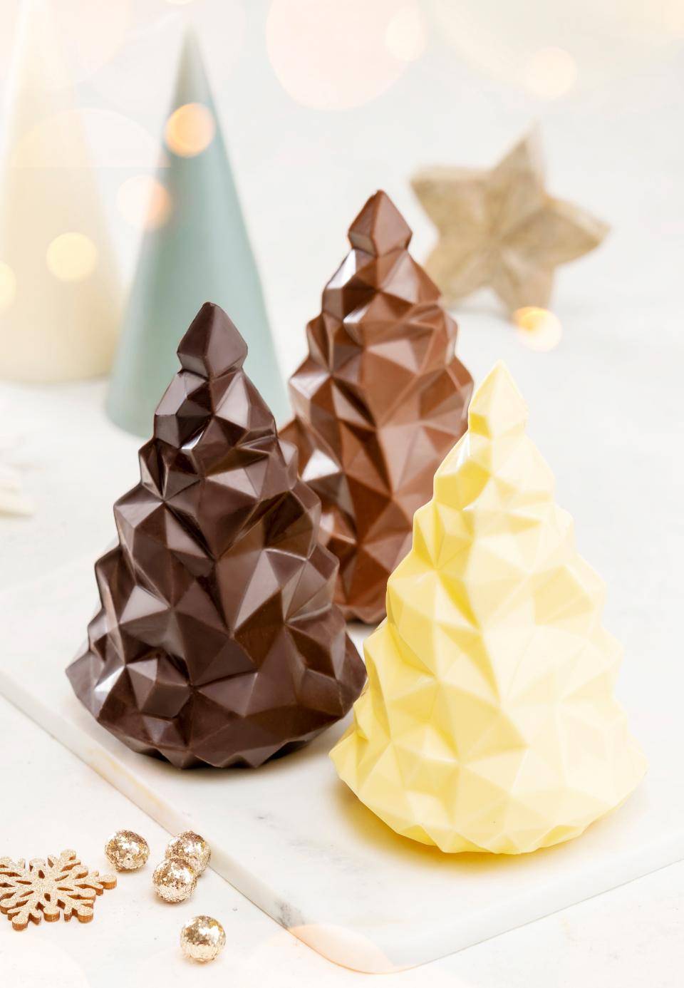 ORIGAMI CHRISTMAS TREE MOULD