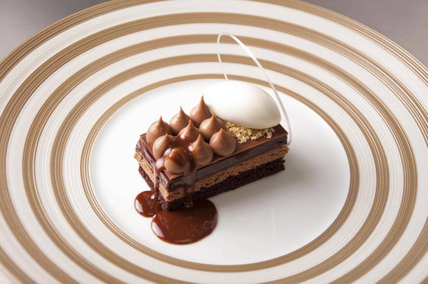 Chocolate Textures with Sea Salt and Tonka. Photo: Laura Lajh Prijatelj